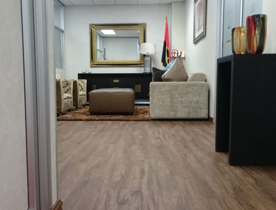 laminate-flooring-office-space-cape-town